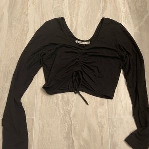 Emma&Sam M black (cropped) cinched long sleeve